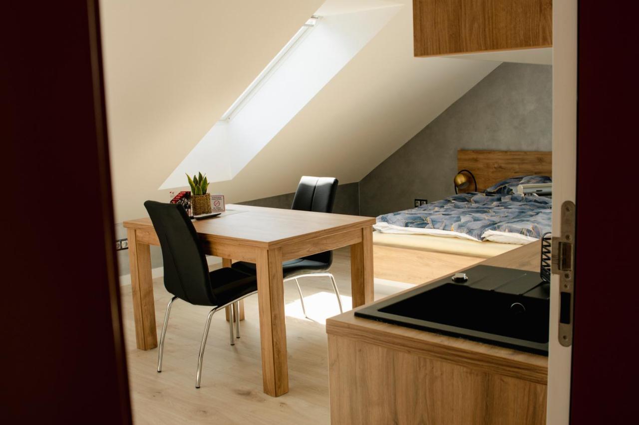 Apartamenty Jordanow - Stacja Paliw Moya Экстерьер фото